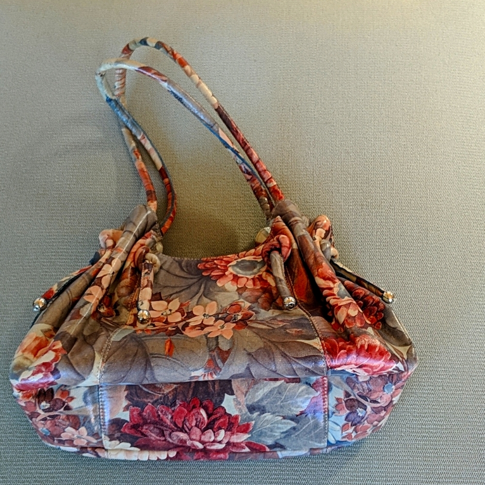 Leather purse